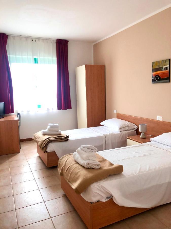Sportland Hotel Colle Val D'Elsa Exterior photo